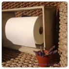 Además de pintura y una caja de madera, se necesita un palo de escoba viejo. Vía En una tarde imaginativa.