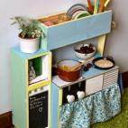 Además de cajas de vino, se necesitaron cajas de fruta. Vía El nido de mamá gallina.