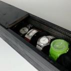 Se hace con una caja de madera, pintura de spray, esponjas de baño, tela de fieltro y alambre. Vía Cositas Bonitas.