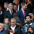 5c8b839b240000f7054dabfd