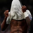 5c8a7bb92000009e046f3569