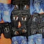 La Guardia Civil intervino en El Prat 4,5 kilos de cocaína oculta en costuras de pantalones