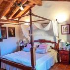 5c8a44f42300007f0122e10f