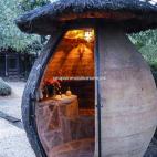 5c8a44f6230000dd0422e117