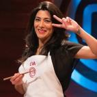 42 a&ntilde;os. Barcelona. Comercial. Es Hija de un japon&eacute;s y una aragonesa. La concursante asegur&oacute; ser conocida por haber estado casada con un piloto ganador de Le Mans y recalc&oacute; que viene al programa a ser conocida...