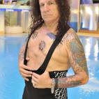 5c8ade9c360000ba1a6c35ff