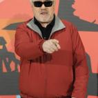 5c8ae082240000f404a3d7af