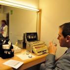 5c8a4c5f250000e203c8dc24