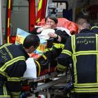 5ce831a1240000af147f29e3