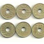 Mucha gente hacía el chiste de que así "se miraba por el dinero". Las primeras circularon por Murcia.