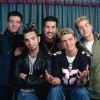 5c8a5b22230000dd042300c5