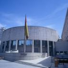 5c8aec0f230000dd0423eca2