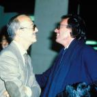 Junto a su padre, el doctor Julio Iglesias Puga, alias 'Papuchi'.