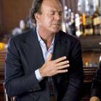 Iglesias durante la grabaci&oacute;n de un videoclip.