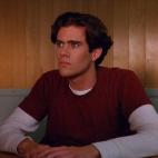 Papel en la serie: Era lel novio de Laura Palmer y a su vez el amante de Shelly Johnson, la camarera del Double R Diner. Edad en 1990: 23 años