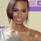 Nombre real: Alicia Augello Cook