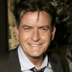 Nombre real: Carlos Irwin Estévez