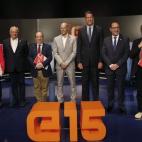 5c8aa3fa2500000704c958fe