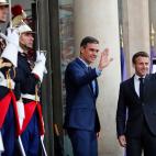 5cec35f72100005300e66c5b