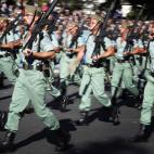 Iñigo Urkullu, presidente del PNV y lehendakari, comparó a las Fuerzas Armadas con la banda terrorista en abril de 2012. Dijo que "la mentalidad belicista" del Ejército era equiparable a la violencia etarra.