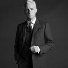 Roger Sterling (John Slattery)