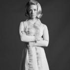 Betty Francis (January Jones)