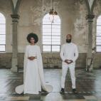 5c8b3a172400000a05a46442