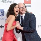 Elena Sanchez y Santiago Segura, presentadores de la gala.