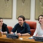 5c8a4ed12500000a0680fa98