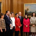 Los vicepresidentes del nuevo Gobierno de Pedro Sánchez, Carmen Calvo, Pablo Iglesias, Nadia Calviño y Teresa Ribera y algunos de los ministros momentos antes de jurar o prometer ante el rey en el acto de toma de posesión, con el presidente d...