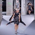 5c8b3bad2400006d054d2a9f