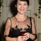 Como Ralph Fiennes, ha aparecido en Skyfall, de la saga James Bond, y en series de televisión.