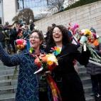 5c8b2f3b3b000054066d2cf5