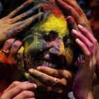 5c8a4df82400006b054bb09e