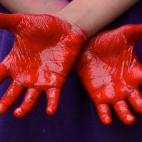 5c8a4e00250000520680f95e