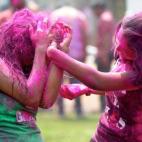 5c8a4e03260000ea04fe2dd5