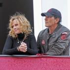 5c8ab9142000009d036f9eff