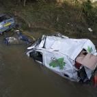 5c8b3c5e240000f404a46881