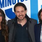 2015:Irene Montero junto a Pablo Iglesias y Noelia Vera