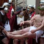 5c8a7b2136000006186b8630