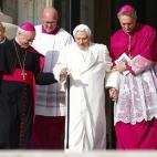 5c8b0e49360000ba1a6c5e04