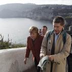 5c8ae34822000051001a0c3f