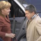 5c8ae349250000e203c9d0af