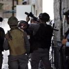 5c8b3bd83b000070066d4748