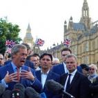 5c8b23982000004304703f04