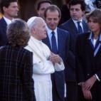 Durante la visita a España de Juan Pablo II en 1982.