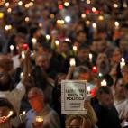 5c8a6ef1360000c81a6b78dc