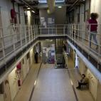 5c8b81fd3b000054066dc1c6