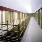 PRESOS: Luis Bárcenas, extesorero del PP y Díaz Ferrán, expresidente de la CEOE De 1995, este complejo cuenta con 1008 celdas. Yoga, gimnasia o idiomas forman parte del abanico de actividades a las que pueden apuntarse los reclusos. A Luis B...