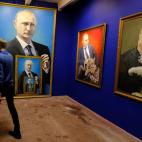 5c8a57aa260000e104fe3b25